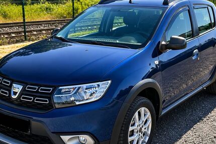 Dacia Sandero 84.250 km 8.900 &euro; Oberhausen 46047