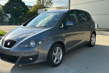 Seat Altea 111.000 km 4.990 &euro; Neuss 41460