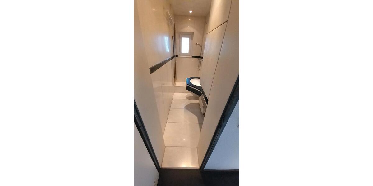 Hochparterre Ratingen Tiefenbroich - 2 Zimmer, 56 m&sup2;, 280.000&euro; | Angebot:24618401