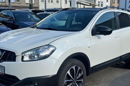 Nissan Qashqai 197.686 km 6.950 &euro; Oberhausen 46045