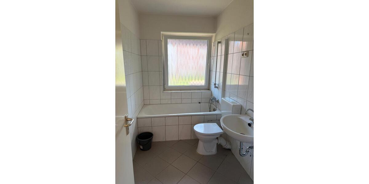 Etagenwohnung Mönchengladbach West - 1 Zimmer, 45 m&sup2;, 74.500&euro; | Angebot:27474971