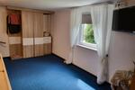 Einfamilienhaus Krefeld Gellep-Stratum - 10 Zimmer, 250 m&sup2;, 1.700&euro; | Angebot:25313036