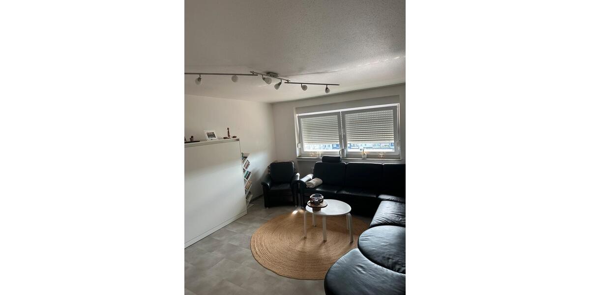 Etagenwohnung Duisburg Walsum - 3.5 Zimmer, 89 m&sup2;, 230.000&euro; | Angebot:27258728