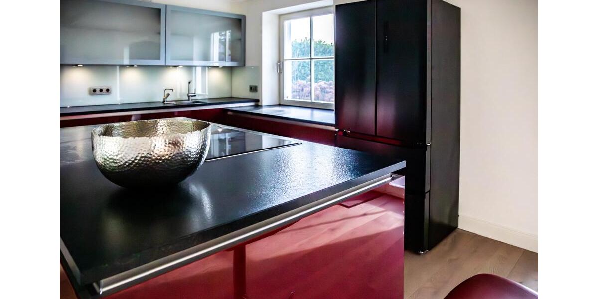 Einfamilienhaus Düsseldorf Stadtbezirk 8 - 9 Zimmer, 360 m&sup2;, 5.500&euro; | Angebot:26646583