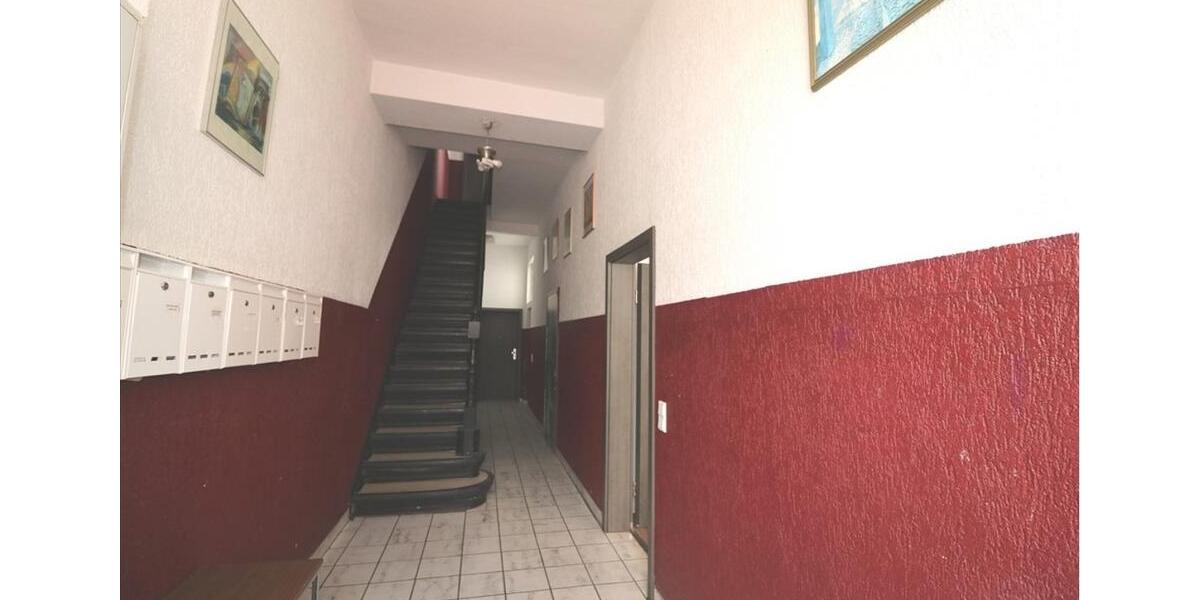 Dachgeschoßwohnung Krefeld Cracau - 3 Zimmer, 56 m&sup2;, 580&euro; | Angebot:26111464