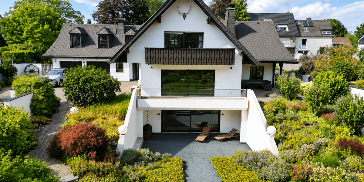 Einfamilienhaus Brüggen - 9 Zimmer, 545 m&sup2;, 1.599.000&euro; | Angebot:27455577