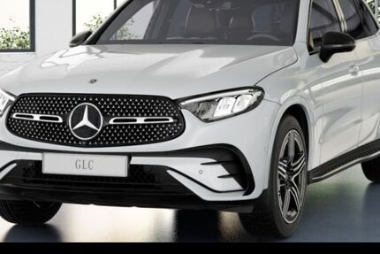 Mercedes-Benz GLC 300 9.900 km 69.990 &euro; Düsseldorf 40470