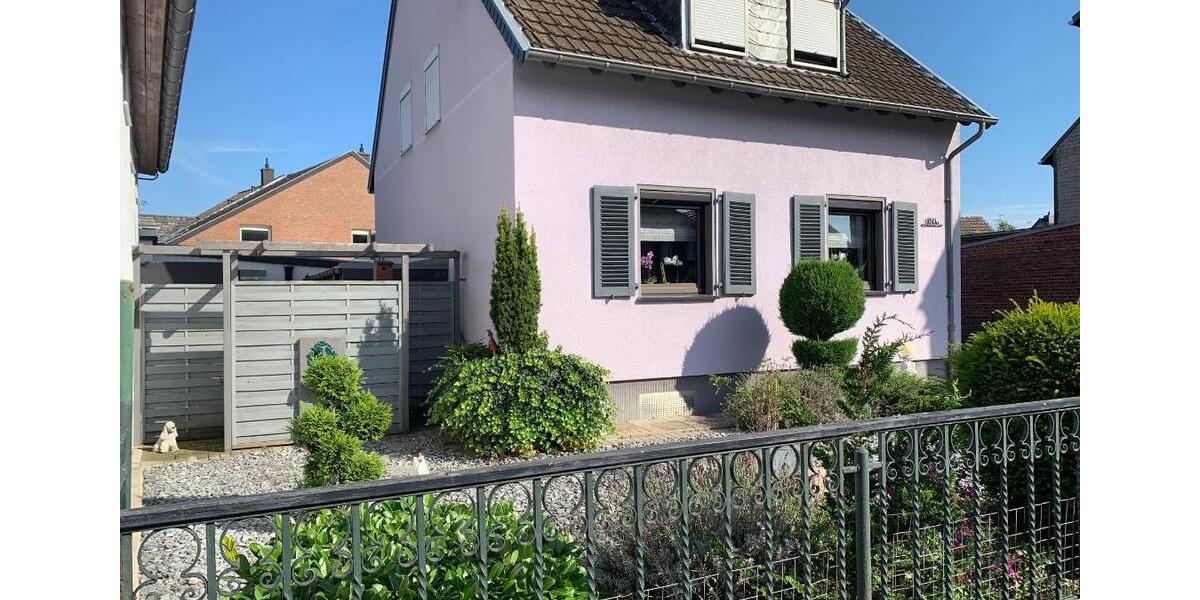 Einfamilienhaus Mönchengladbach Nord - 4 Zimmer, 107 m&sup2;, 318.000&euro; | Angebot:26890856