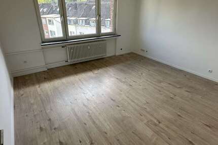 Wohnung Duisburg Duissern - 2 Zimmer, 68 m&sup2;, 540&euro; | Angebot:27004056