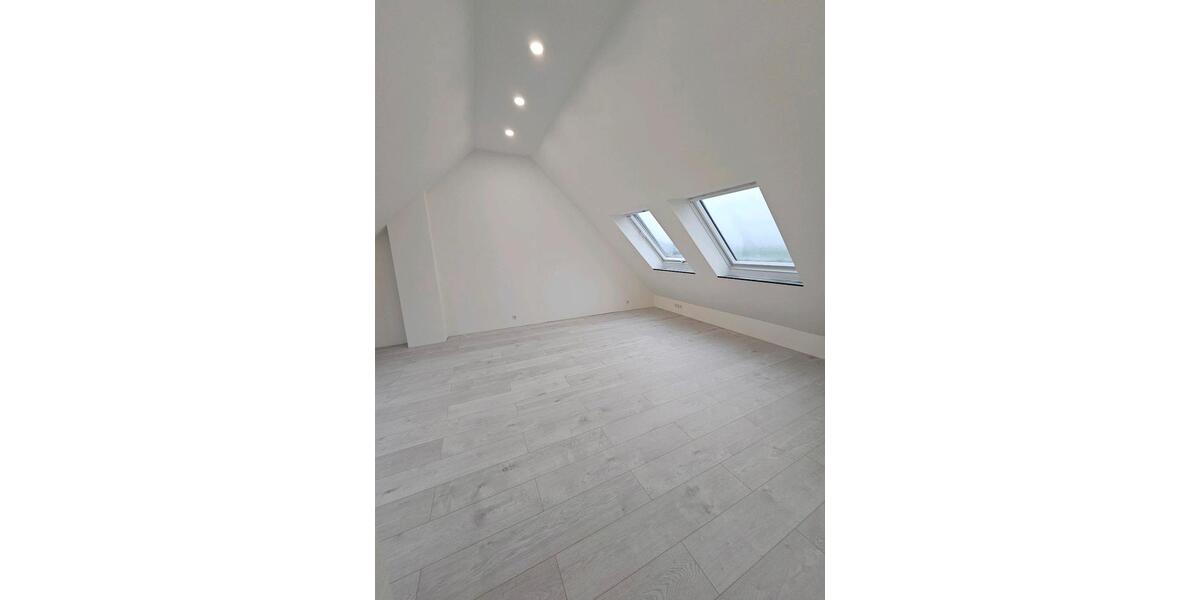 Maisonettenwohnung Duisburg Huckingen - 3.5 Zimmer, 110 m&sup2;, 365.000&euro; | Angebot:27450786