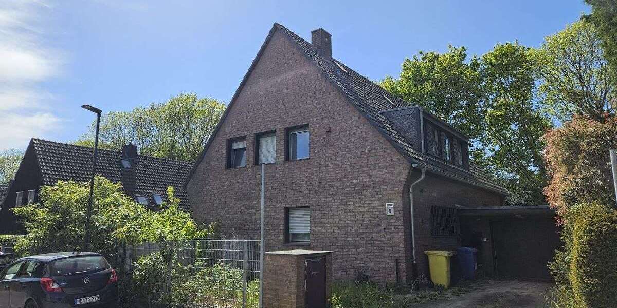Einfamilienhaus Meerbusch Kierst - 8 Zimmer, 153 m&sup2;, 650.000&euro; | Angebot:27244365