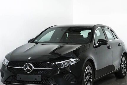 Mercedes-Benz A 180 9.600 km 26.870 &euro; Moers 47441