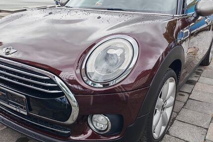 Mini Cooper Clubman 161.980 km 7.900 &euro; Duisburg 47198
