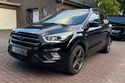Ford Kuga 99.600 km 15.199 &euro; Brüggen 41379