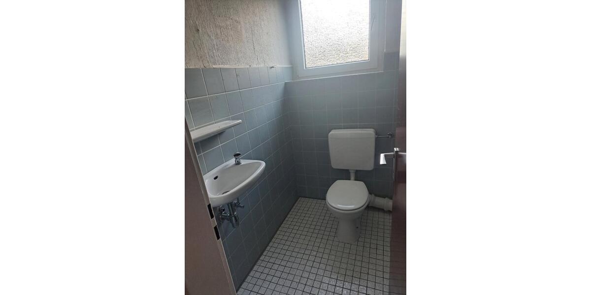 Etagenwohnung Oberhausen Osterfeld - 3.5 Zimmer, 82 m&sup2;, 133.000&euro; | Angebot:27474985
