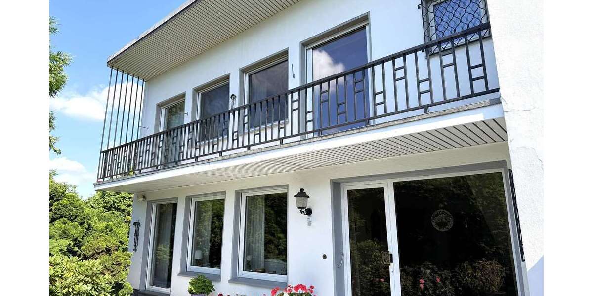 Einfamilienhaus Nettetal - 10 Zimmer, 256 m&sup2;, 598.000&euro; | Angebot:27436129