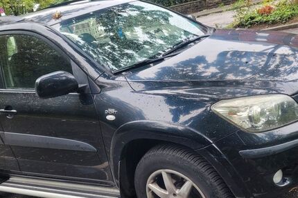 Toyota RAV 4 170.000 km 2.300 &euro; Duisburg 47198