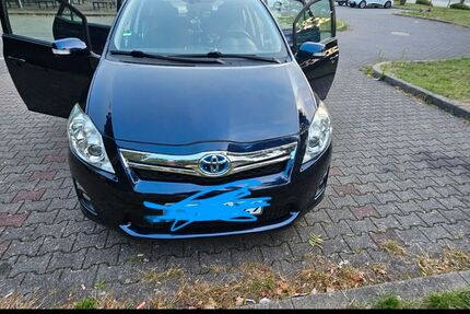 Toyota Andere 122.829 km 9.000 &euro; Mönchengladbach 41238