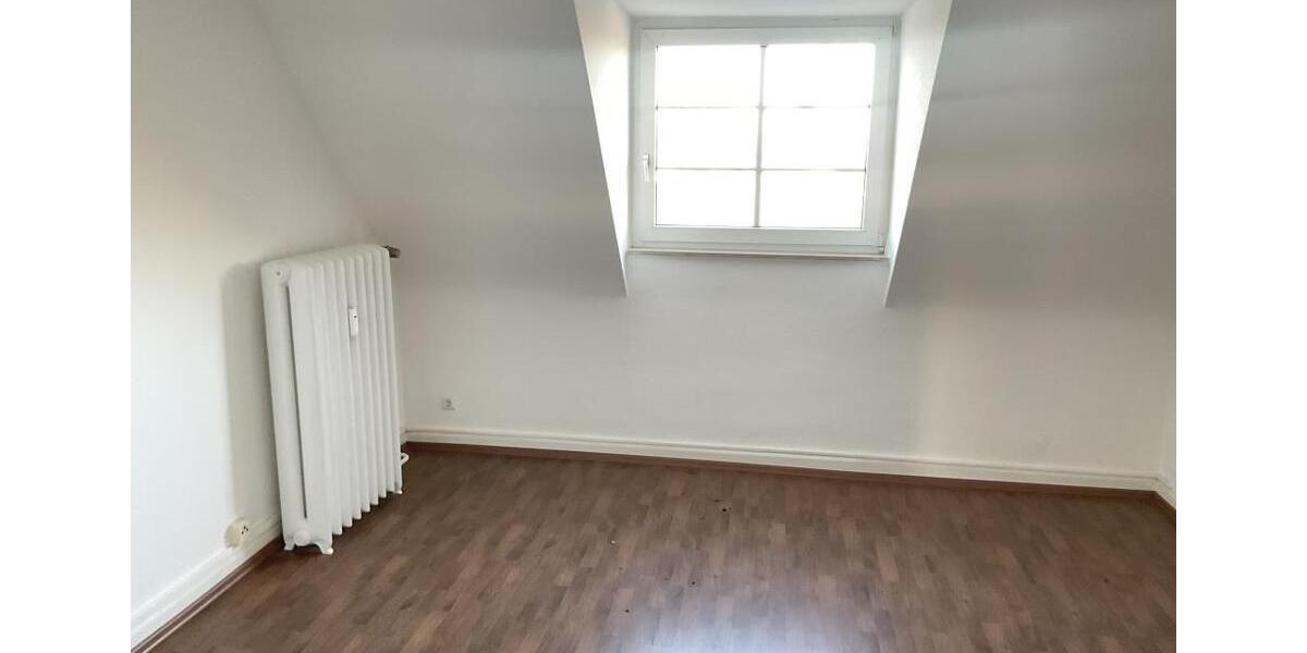 Etagenwohnung Duisburg Laar - 2 Zimmer, 62 m&sup2;, 499&euro; | Angebot:26385395