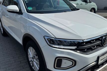 VW T-Roc 38.300 km 16.499 &euro; Mülheim / Ruhr 45473