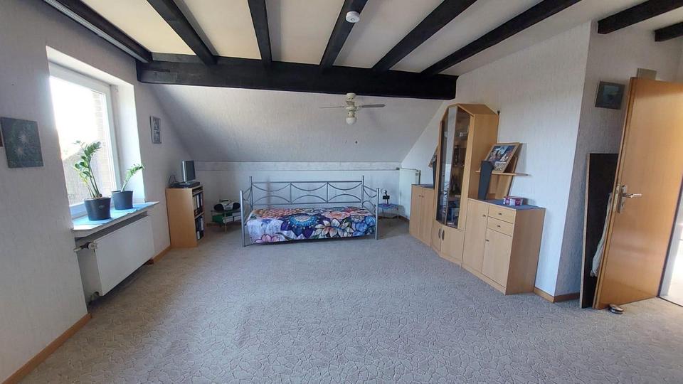 Einfamilienhaus Wegberg - 8 Zimmer, 211 m&sup2;, 485.000&euro; | Angebot:26375214