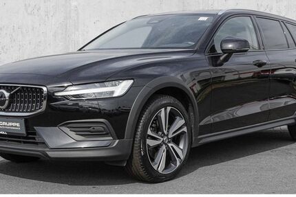 Volvo V60 Cross Country 33.581 km 33.940 &euro; Düsseldorf 40474