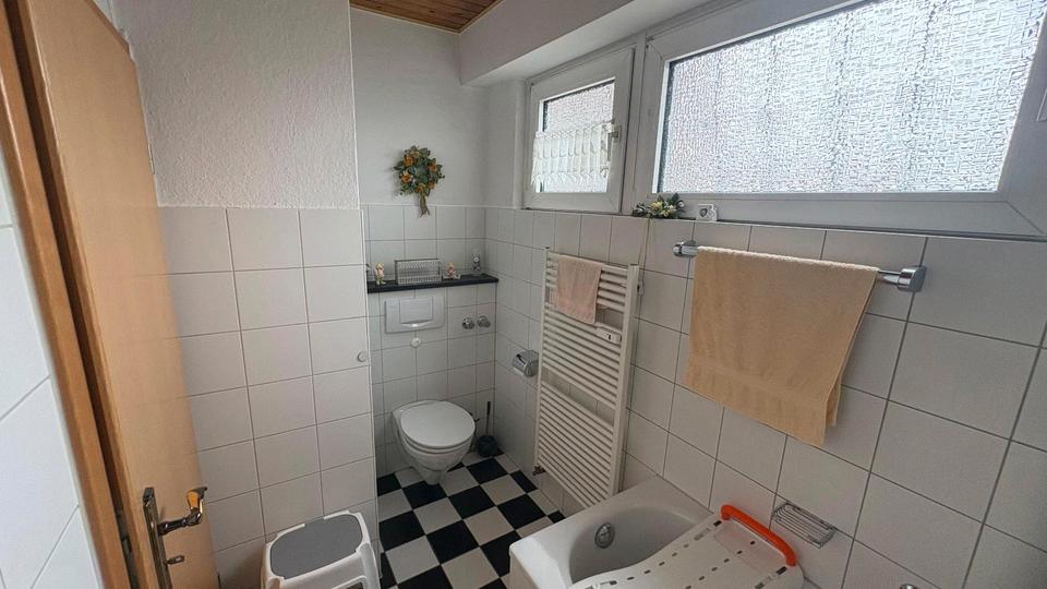 Etagenwohnung Oberhausen - 2 Zimmer, 76 m&sup2;, 135.000&euro; | Angebot:27453461