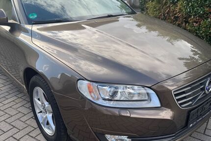 Volvo V70 169.000 km 11.900 &euro; Duisburg 47058