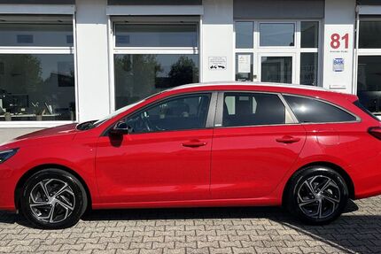 Hyundai i30 115.400 km 12.980 &euro; Mönchengladbach 41063