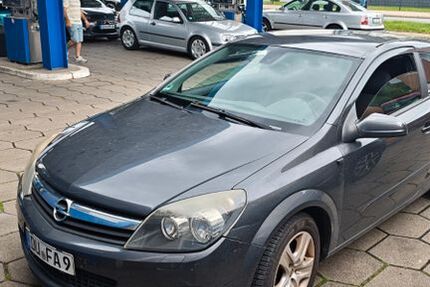 Opel Astra 239.000 km 699 &euro; Duisburg 47178