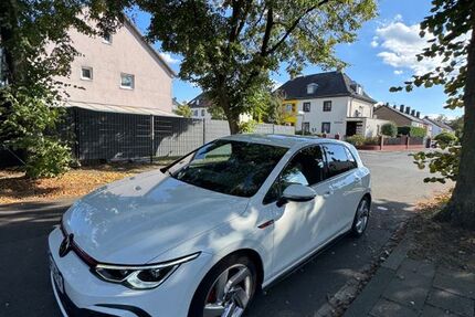 VW Golf 101.000 km 20.900 &euro; Neuss 41462
