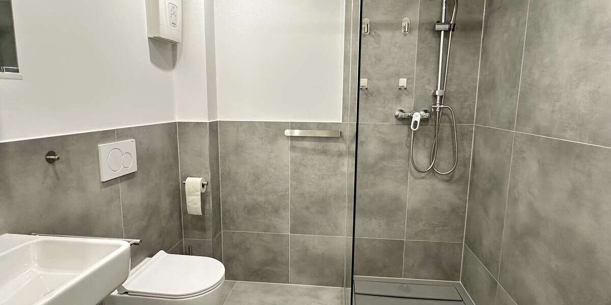 Etagenwohnung Duisburg Duisburg-Mitte - 3.5 Zimmer, 70 m&sup2;, 600&euro; | Angebot:27043281
