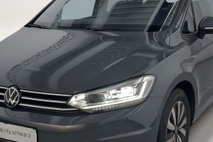 VW Touran 64.000 km 27.399 &euro; Kaarst 41564