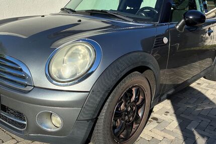 Mini Cooper D Clubman 205.309 km 2.400 &euro; Willich 47877