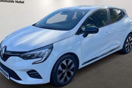 Renault Clio 49.325 km 11.950 &euro; Mönchengladbach 41061