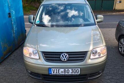 VW Caddy 228.008 km 6.499 &euro; Viersen 41747