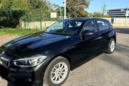 BMW 120 165.000 km 12.900 &euro; Düsseldorf 40477