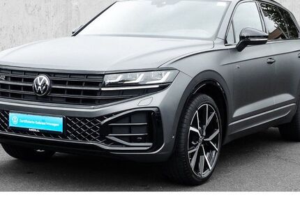 VW Touareg 3.318 km 67.240 &euro; Düsseldorf 40474