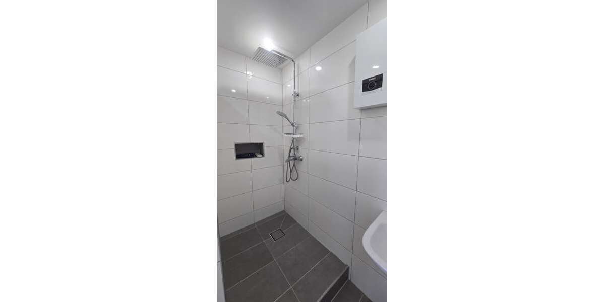 Etagenwohnung Mülheim an der Ruhr / Schloß Styrum Schloß Styrum - 3 Zimmer, 77 m&sup2;, 119.000&euro; | Angebot:27311990
