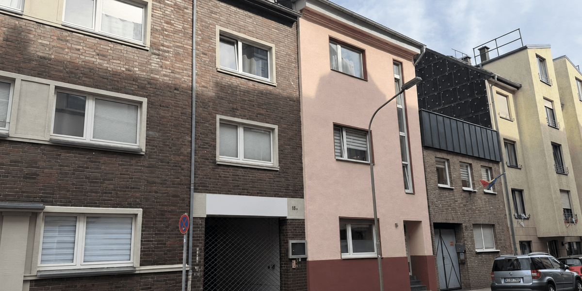 Einfamilienhaus Neuss - 8 Zimmer, 491 m&sup2;, 780.000&euro; | Angebot:27286719