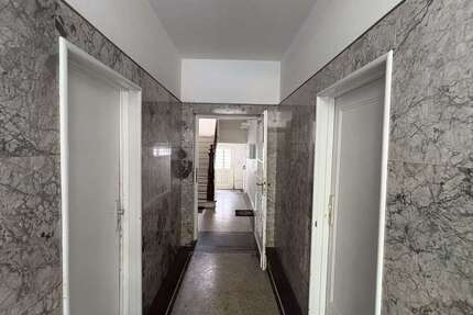 Haus Düsseldorf Stadtbezirk 3 - 30 Zimmer, 381 m&sup2;, 1.245.000&euro; | Angebot:27070196