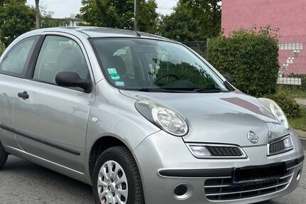 Nissan Micra 216.000 km 1.500 &euro; Neuss 41460