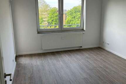 Wohnung Neuss Vogelsang - 2 Zimmer, 52 m&sup2;, 444&euro; | Angebot:26487369