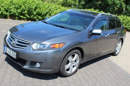 Honda Accord 184.000 km 5.500 &euro; Oberhausen 46049