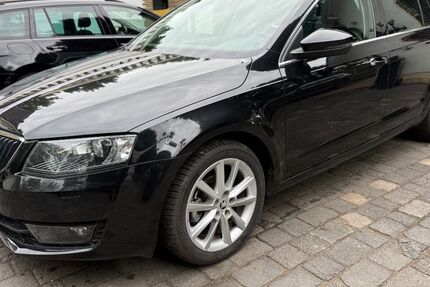 Skoda Octavia 172.321 km 8.700 &euro; Neukirchen-Vluyn 47506