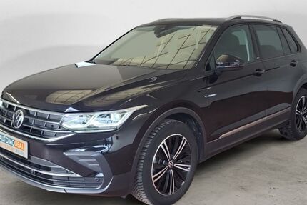VW Tiguan 62.307 km 19.989 &euro; Moers 47445