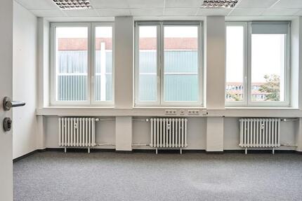 Gewerbeobjekt Düsseldorf Stadtbezirk 9 - 12&euro; | Angebot:25309900