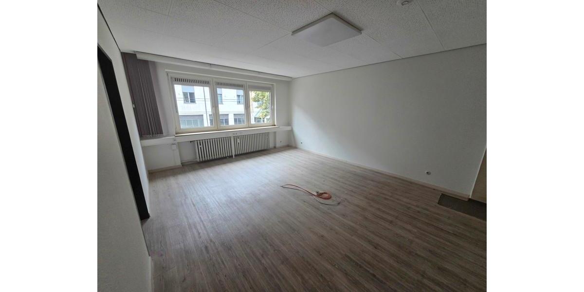 Gewerbeobjekt Düsseldorf Stadtbezirk 3 - 2.590&euro; | Angebot:22568880