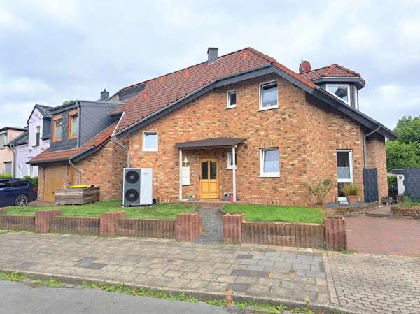 Einfamilienhaus Duisburg Essenberg - 9 Zimmer, 231 m&sup2;, 679.000&euro; | Angebot:27252380