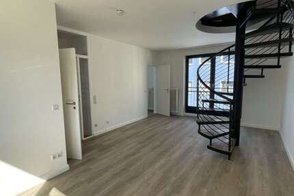 Wohnung Krefeld Krefeld-Mitte - 2 Zimmer, 58 m&sup2;, 550&euro; | Angebot:26188311